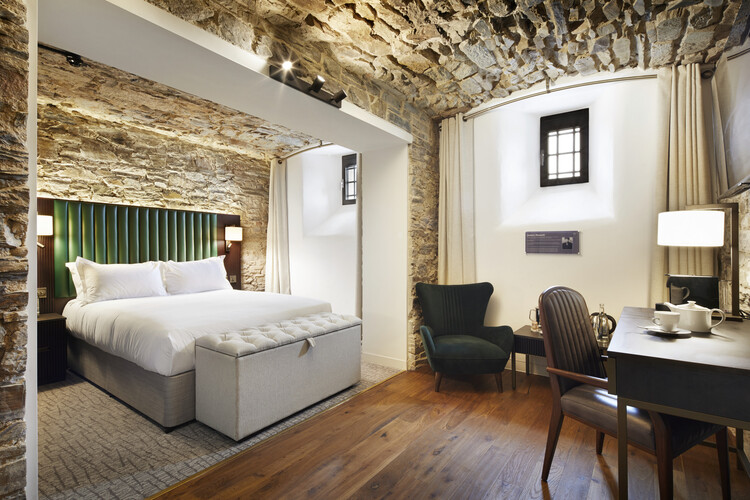 Bodmin Jail Hotel and Visitor Attraction  / Twelve Architects - Interior Photography, Bed, Chair, Bedroom, Beam