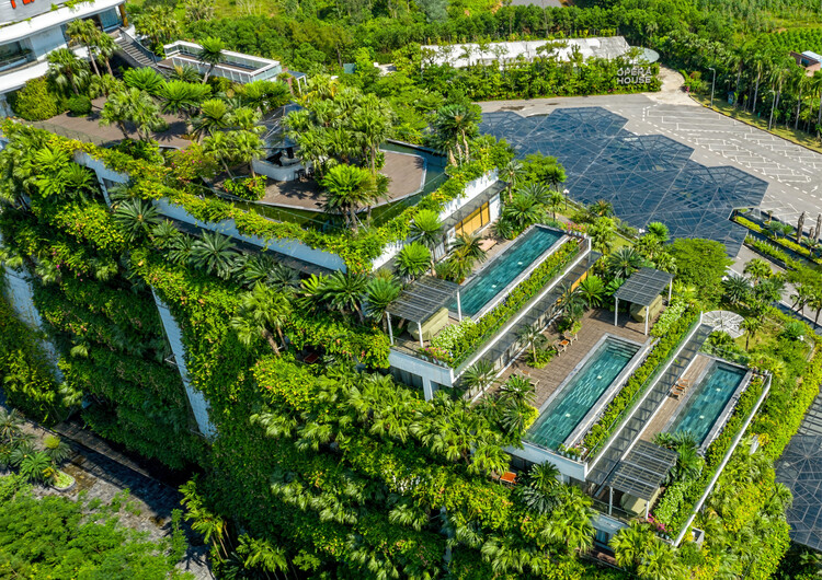 Flamingo Dai Lai Resort / Flamingo Architecture - Exterior Photography, Garden