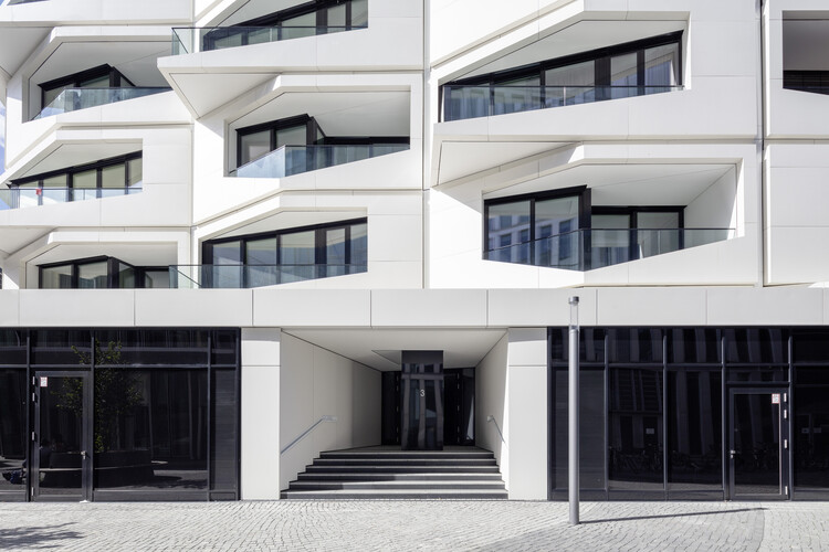 Flare of Frankfurt Apartments / Hadi Teherani Architects  - Interior Photography, Kitchen, Windows, Door, Facade