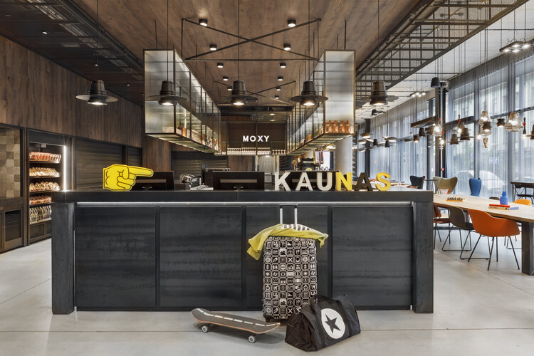 Hotel MOXY Kaunas Center / Architectural Bureau G.Natkevicius & Partners - Interior Photography, Kitchen, Chair