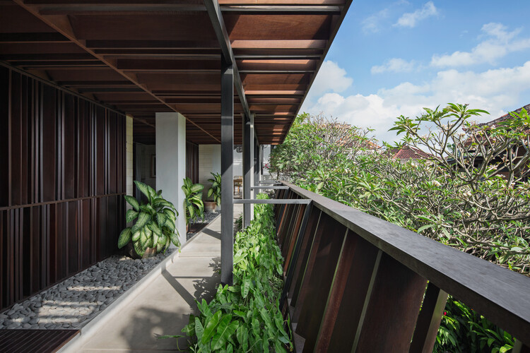 Kemilau Hotel  / PSA Studio - Exterior Photography, Deck, Handrail, Garden