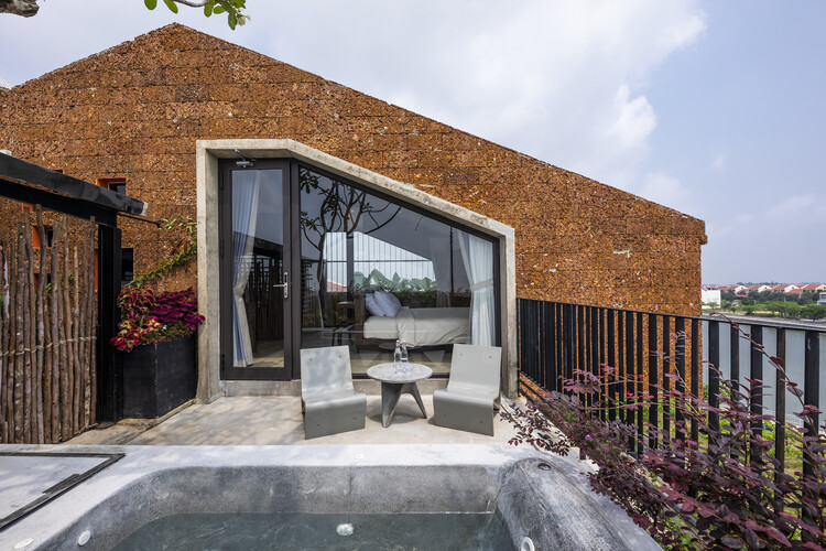 Thalia Boutique Hotel / Ho Khue Architects - Exterior Photography, Facade, Garden, Handrail, Patio, Courtyard